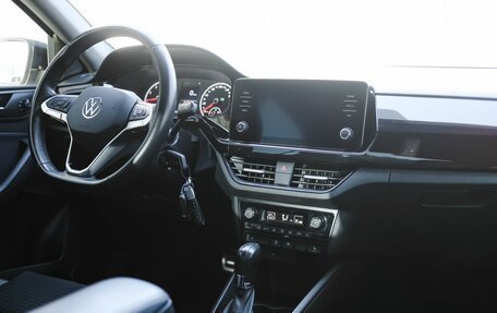 Volkswagen Polo VI (EU Market), 2021 год, 1 969 000 рублей, 13 фотография