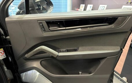 Porsche Cayenne III, 2023 год, 23 499 000 рублей, 16 фотография