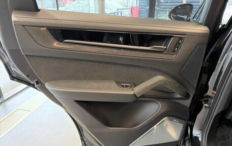 Porsche Cayenne III, 2023 год, 23 499 000 рублей, 19 фотография