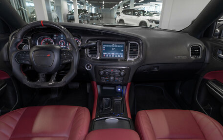 Dodge Charger, 2019 год, 3 900 000 рублей, 8 фотография