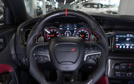 Dodge Charger, 2019 год, 3 900 000 рублей, 10 фотография