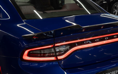 Dodge Charger, 2019 год, 3 900 000 рублей, 24 фотография