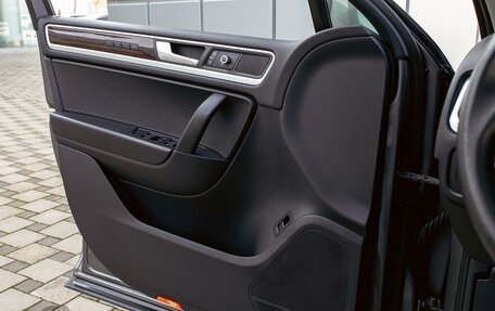 Volkswagen Touareg III, 2014 год, 2 255 000 рублей, 12 фотография