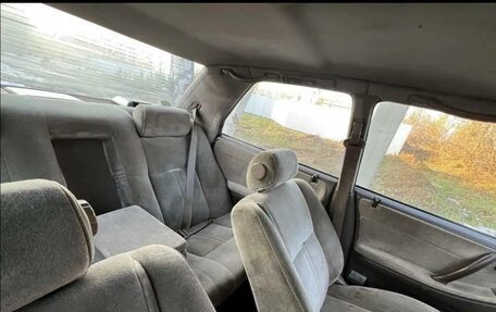 Toyota Crown, 1990 год, 280 000 рублей, 2 фотография