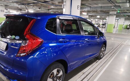 Honda Fit III, 2018 год, 980 000 рублей, 7 фотография
