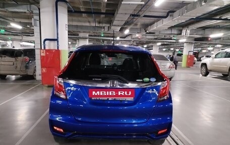 Honda Fit III, 2018 год, 980 000 рублей, 12 фотография