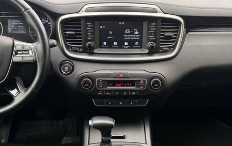 KIA Sorento III Prime рестайлинг, 2018 год, 2 750 000 рублей, 27 фотография