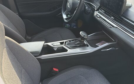 Geely Emgrand, 2023 год, 1 100 000 рублей, 5 фотография