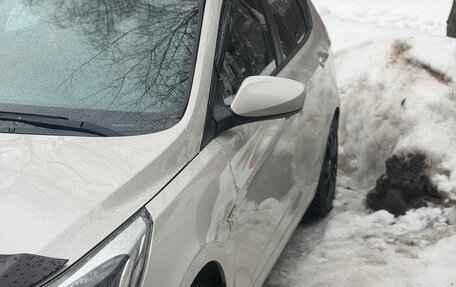 Hyundai Solaris II рестайлинг, 2015 год, 1 000 000 рублей, 5 фотография