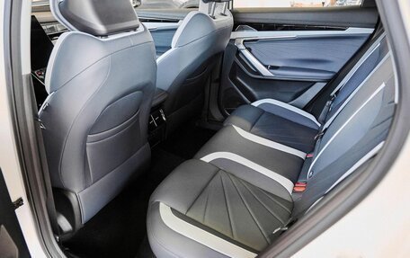 Geely Atlas, 2025 год, 3 931 281 рублей, 13 фотография