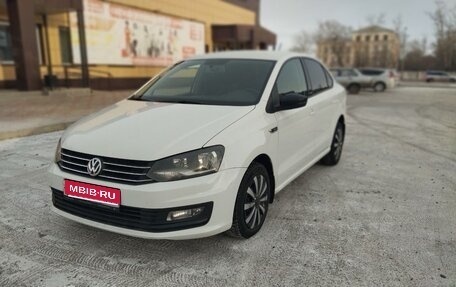 Volkswagen Polo VI (EU Market), 2017 год, 1 000 000 рублей, 1 фотография