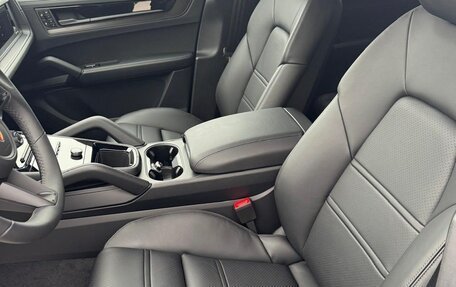 Porsche Cayenne III, 2025 год, 17 490 000 рублей, 3 фотография