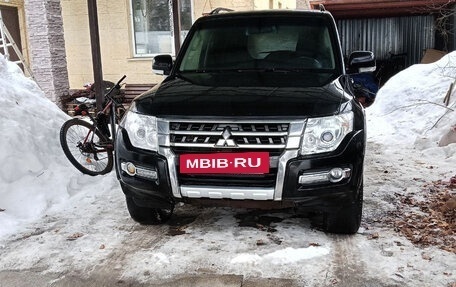 Mitsubishi Pajero IV, 2014 год, 2 500 000 рублей, 7 фотография
