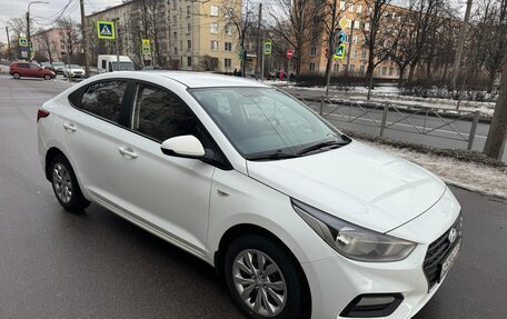 Hyundai Solaris II рестайлинг, 2017 год, 780 000 рублей, 4 фотография