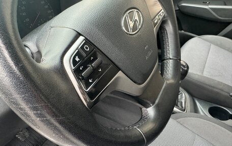 Hyundai Solaris II рестайлинг, 2017 год, 780 000 рублей, 10 фотография