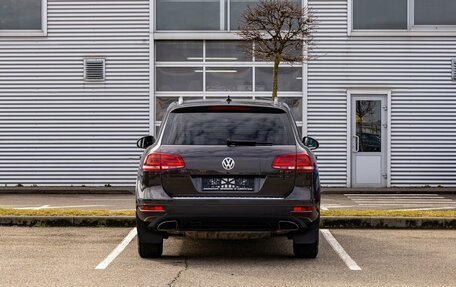 Volkswagen Touareg III, 2013 год, 1 795 000 рублей, 5 фотография