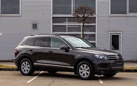 Volkswagen Touareg III, 2013 год, 1 795 000 рублей, 3 фотография