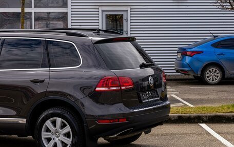 Volkswagen Touareg III, 2013 год, 1 795 000 рублей, 10 фотография