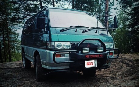 Mitsubishi Delica III, 1995 год, 850 000 рублей, 2 фотография