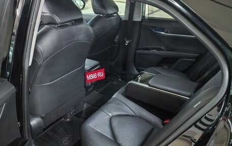 Toyota Camry, 2019 год, 3 000 000 рублей, 9 фотография