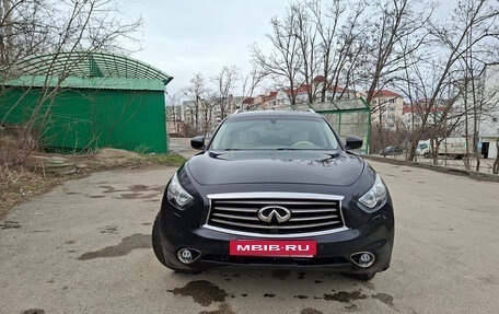 Infiniti QX70, 2017 год, 2 699 000 рублей, 2 фотография