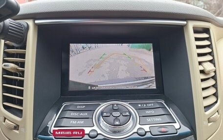 Infiniti QX70, 2017 год, 2 699 000 рублей, 14 фотография