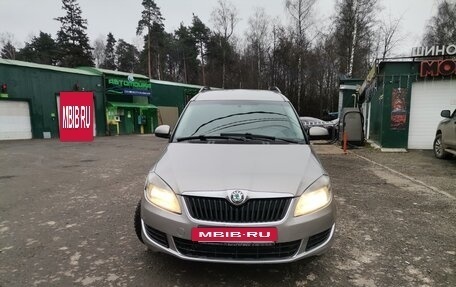 Skoda Roomster, 2012 год, 470 000 рублей, 6 фотография