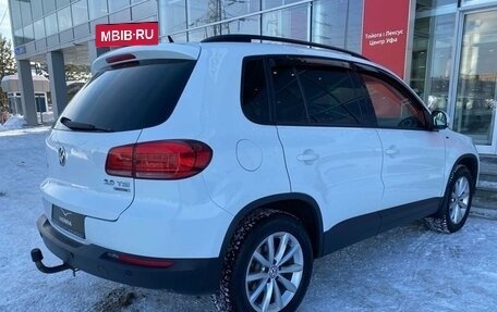 Volkswagen Tiguan I, 2015 год, 1 690 000 рублей, 5 фотография