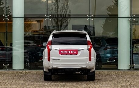 Mitsubishi Pajero Sport III рестайлинг, 2017 год, 2 395 000 рублей, 5 фотография