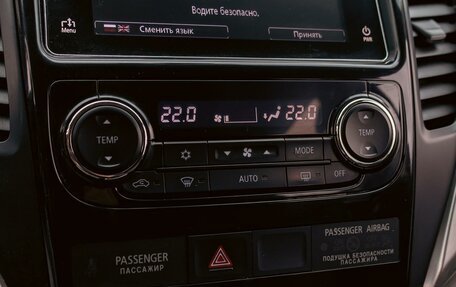 Mitsubishi Pajero Sport III рестайлинг, 2017 год, 2 395 000 рублей, 15 фотография