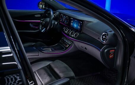 Mercedes-Benz E-Класс, 2021 год, 5 100 000 рублей, 13 фотография