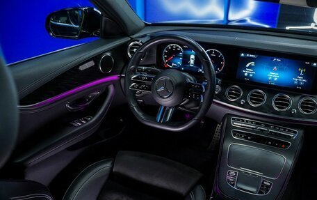 Mercedes-Benz E-Класс, 2021 год, 5 100 000 рублей, 28 фотография