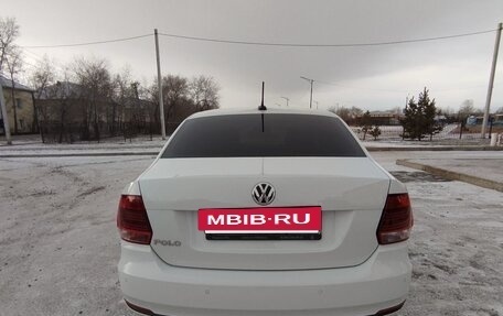 Volkswagen Polo VI (EU Market), 2017 год, 1 000 000 рублей, 4 фотография