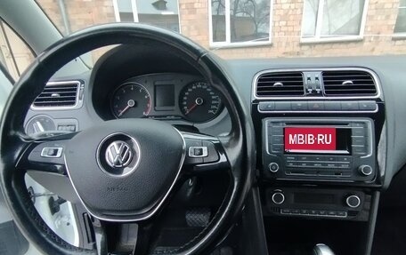 Volkswagen Polo VI (EU Market), 2017 год, 1 000 000 рублей, 8 фотография