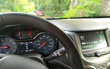 Chevrolet Cruze II, 2018 год, 1 180 000 рублей, 7 фотография