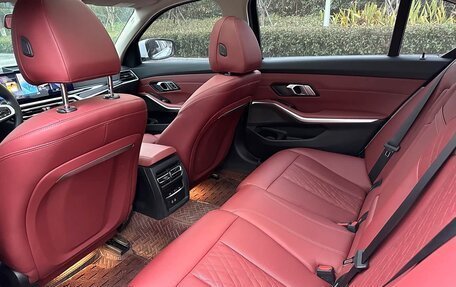 BMW 3 серия, 2023 год, 3 070 000 рублей, 15 фотография