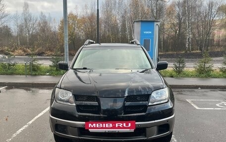 Mitsubishi Outlander III рестайлинг 3, 2003 год, 450 000 рублей, 10 фотография