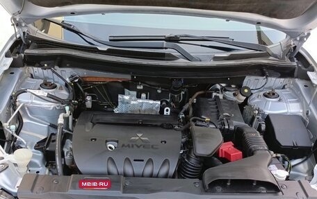 Mitsubishi Outlander III рестайлинг 3, 2013 год, 1 200 000 рублей, 4 фотография