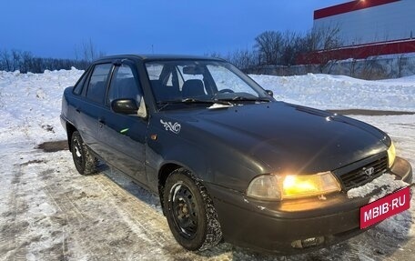 Daewoo Nexia I рестайлинг, 2001 год, 70 000 рублей, 1 фотография