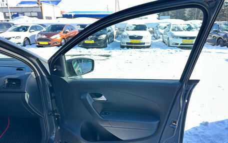 Volkswagen Polo VI (EU Market), 2018 год, 730 000 рублей, 24 фотография