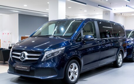 Mercedes-Benz V-Класс, 2020 год, 6 360 000 рублей, 1 фотография