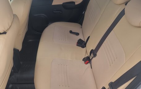 Nissan Note II рестайлинг, 2011 год, 635 000 рублей, 15 фотография