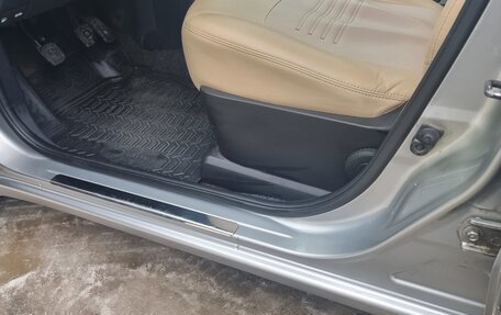 Nissan Note II рестайлинг, 2011 год, 635 000 рублей, 30 фотография