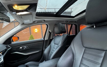 BMW 3 серия, 2020 год, 3 590 000 рублей, 9 фотография