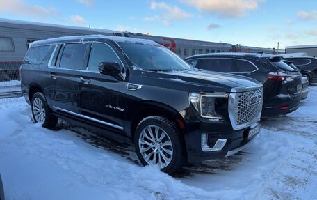 GMC Yukon IV, 2022 год, 9 000 000 рублей, 2 фотография
