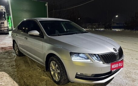 Skoda Octavia, 2018 год, 1 760 000 рублей, 2 фотография