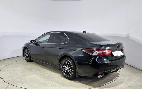 Toyota Camry, 2022 год, 3 950 000 рублей, 14 фотография