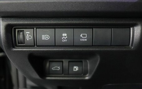 Toyota Camry, 2024 год, 3 999 000 рублей, 13 фотография