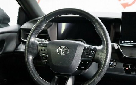 Toyota Camry, 2024 год, 3 999 000 рублей, 14 фотография