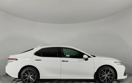 Toyota Camry, 2020 год, 3 121 000 рублей, 4 фотография